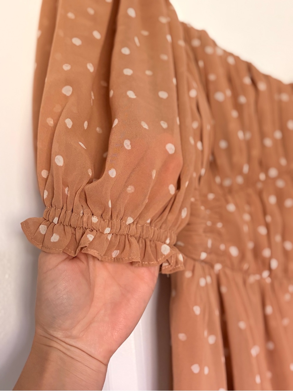 Abercrombie & Fitch Tan Polka Dot Puff-Sleeve Midi Dress